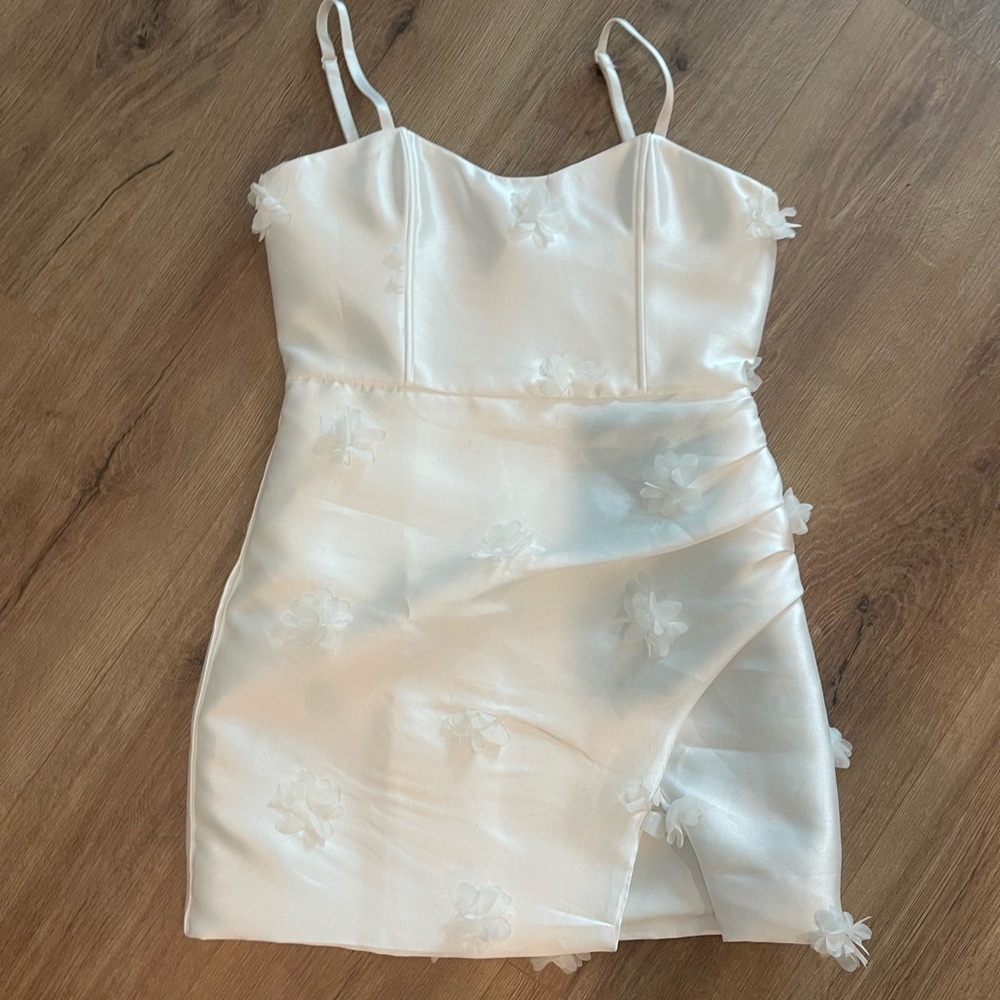 Klesis White Satin Dress with Flowers